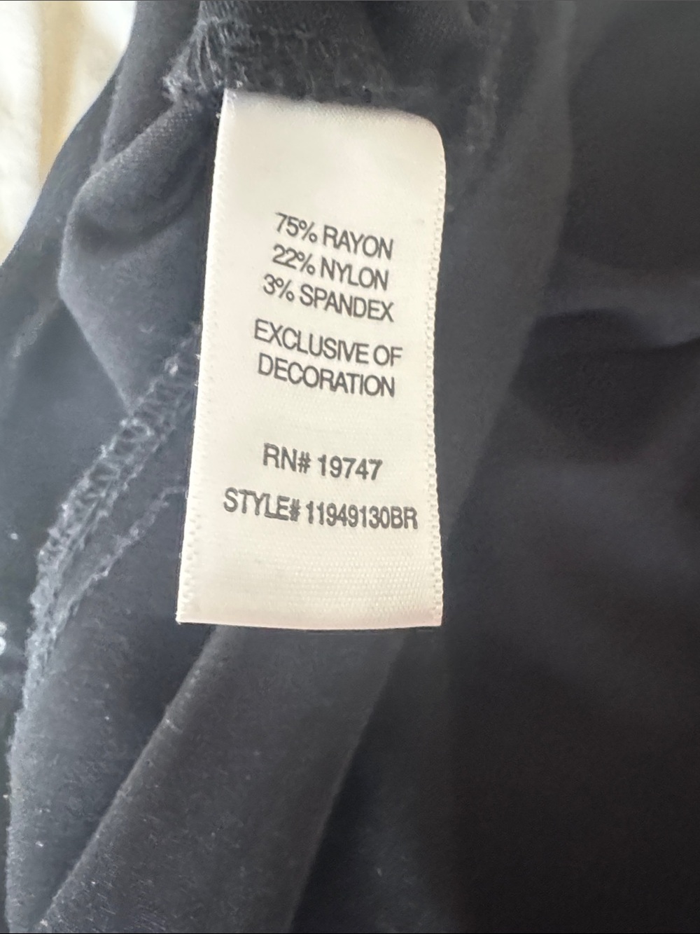 Black Cropped Leggings with Lace Hem - Picture 5 of 5